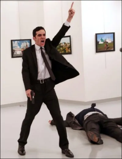 Qui est Mevlüt Mert Altintaş venant de tuer l'ambassadeur russe Andrey Karlov dans une galerie d'art à Ankara ?