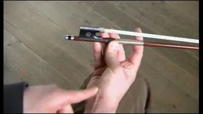 Quel est le nom de cet objet utilis&eacute; pour jouer du violon ?