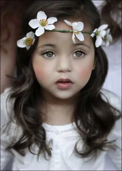 Comment dit-on "petit fille" ?