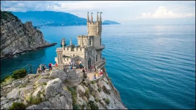 Quel territoire a été annexé par la Russie en 2014 ?