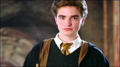 Dans quelle maison est Cédric Digory ?