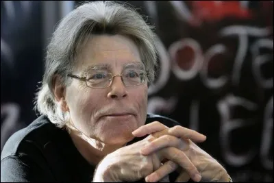 Sous quel autre nom écrit-il ?