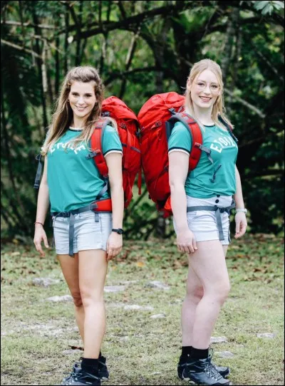 De quel pays viennent les deux amies que l'aventure a beaucoup rapprochées ?