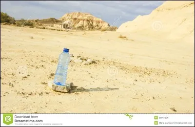 Qui chante : ''Pas là'' ?