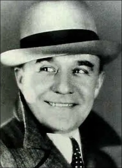 "Pour être un jour aimé de toi" (Georges Milton) - Le prince Georges, fils de Kate et William, porte 2 autres prénoms. Lequel n'en fait pas partie ?