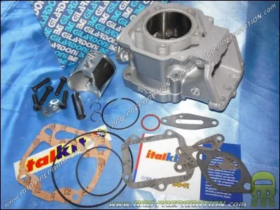 Quelle est la premi&egrave;re moto &agrave; moteur deux temps &agrave; refroidissement liquide ?