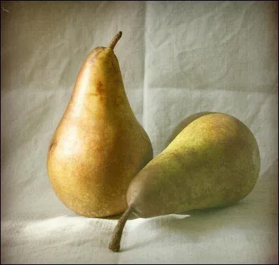 Quel ingrédient est utilisé pour la confection d'une poire belle Hélène ?