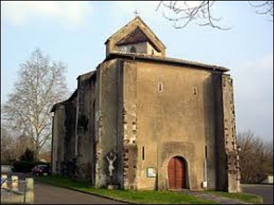 Notre balade commence devant l'église Saint-Jean-Baptiste d'Arjuzanx. Village de Nouvelle-Aquitaine, dans l'arrondissement de Mont-de-Marsan, il se situe dans le département ...