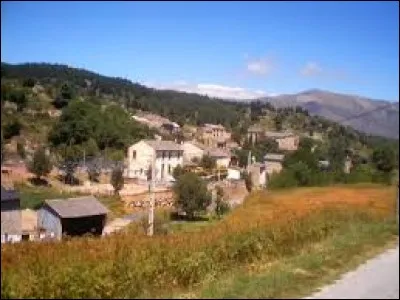 Nous sommes en Occitanie, à Caudiès-de-Conflent. Petit village de 18 habitants, dans la région naturelle des Garrotxes, il se situe dans le département ...
