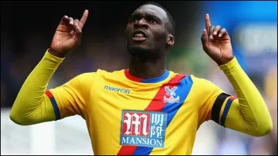 Quel est le nom de cet attaquant de Crystal Palace ?