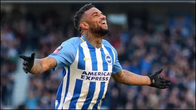 Quel est le nom de cet attaquant de Brighton & Hove Albion ?