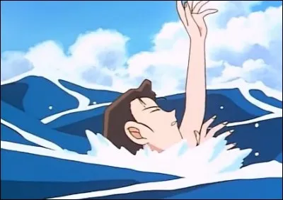 Dans "l'Affaire du serpent de mer", sur quelle partie du corps Kiwako a-t-elle été mordue ?