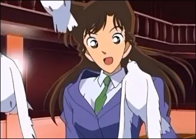 Dans l'affaire "Le clou du spectacle" (première partie avec les magiciens), de quelle couleur est la culotte de Ran lorsque les colombes s'envolent ? (Et oui j'ai osé, pourquoi il n'y aurait que Conan qui puisse en profiter : bref, elle est...