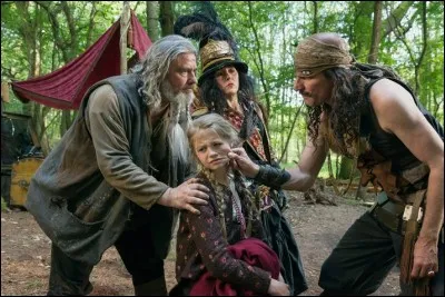 Qu'est-ce que ces brigands veulent faire avec leur prisonnière ?