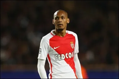 Le joueur brésilien Fabinho a été transféré de Monaco à Liverpool.