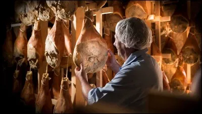 Quel jambon, pourtant délicieux, n'est pas protégé par l'AOP européenne ?