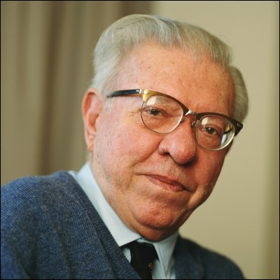 Quel terme l'astronome anglais Fred Hoyle a-t-il inventé en 1949 pour désigner les premières secondes de l'Univers ?