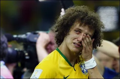 En 2014, quelle équipe a réussi à éliminer le Brésil sur le score de 7 à 1 lors de la Coupe du monde que ce pays organisait ?