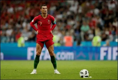 Sur quel score s'est achevée la rencontre entre l'Espagne et le Portugal en 2018 ?