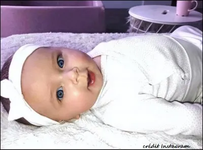 Parmi ces couples, l'un d'entre eux a une petite fille prénommée Chelsea. Qui sont ces amoureux ?