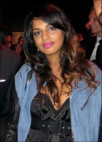 Rappeuse et chanteuse d'origine tamoule du Sri Lanka, il s'agit de :