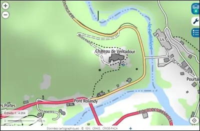 Des chemins menaient le bourg de Meyras au château. Combien en avons-nous retrouvés ?