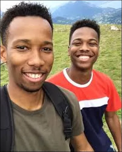 Quel est ce duo de youtubeurs ?