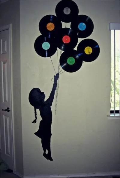 Qui a écrit et chanté "Envole-moi" ?