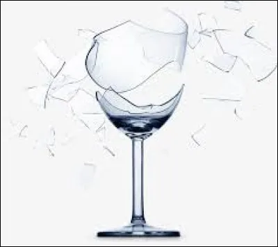 À quel chanteur appartient la chanson "À tout casser" ?