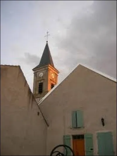 Je vous emm&egrave;ne dans le Grand-Est, &agrave; Clinchamp. Petit village de l'arrondissement de Chaumont, peupl&eacute; de 80 habitants,il se situe dans le d&eacute;partement ...