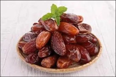 Fruit comestible et charnu.