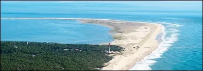 Divisons 64 par 4.
Cela donne :