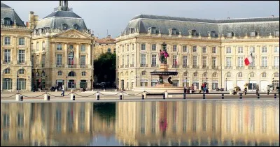 Le produit 3 × 11 indique :