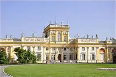 Lieu de résidence d'une personne célèbre.