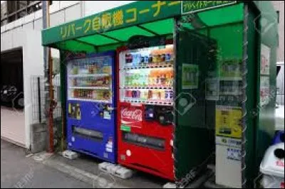 Et il y a même ... fameux distributeurs de bonbons.