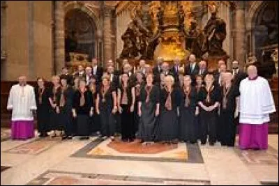Ensemble de chanteurs ou partie d'une église, avez-vous besoin d'indices supplémentaires pour savoir que je suis...