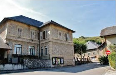 Cette semaine, notre balade commence en Auvergne-Rhône-Alpes, à Coise-Saint-Jean-Pied-Gauthier. Village de l'arrondissement de Chambéry, il se situe dans le département ...