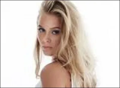 "Only You" est une chanson chantée par Zara Larsson.