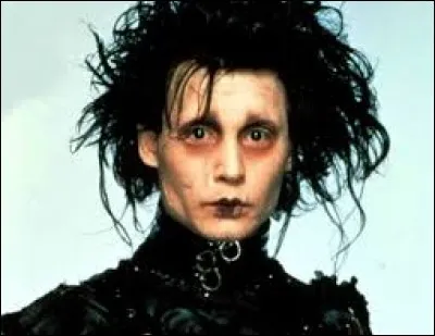 Quelle est la spécialité d'Edward ?