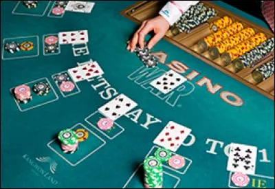 Le Strip est rempli de casinos et se situe dans cette ville.