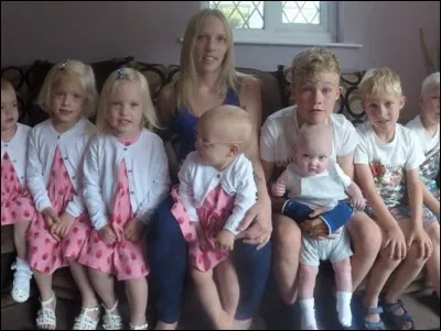 À partir de combien d'enfants mineurs, une famille peut-elle obtenir une carte de famille nombreuse ?