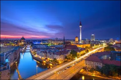 Nous voilà maintenant à la dernière question ! Quelle est la capitale de l'Allemagne ?