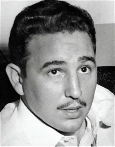 Réputé pour ses discours marathon, il a régné sans partage sur son île et tenu tête aux USA plus de 50 ans, avec l'appui de ses alliés russes.