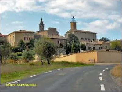 Nous retournons en Occitanie, mais &agrave; Saint-Alexandre. Village de l'arrondissement de N&icirc;mes, il se situe dans le d&eacute;partement ...