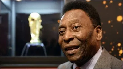 Edson Arantes do Nascimento, dit Pelé, est une légende du football : lors de quelle coupe du monde a t-il connu la célébrité ?