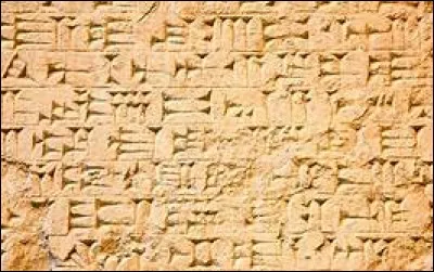 Quel événement marque la fin de la Préhistoire ?