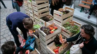 Je réceptionne les légumes. Puis-je les entreposer dans la zone de production avant de les ranger ?