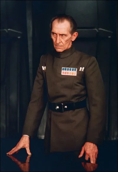 Dans quel épisode le grand Moff Tarkin meurt-il ?