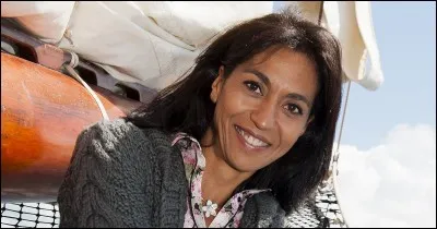 Quelle émission Sabine Quindou présentait-elle avec Frédéric Courant et Jamy Gourmaud ?