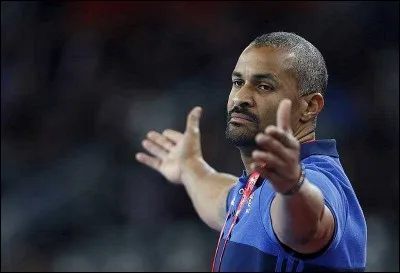 Quel &acirc;ge aura Didier Dinart (coach EDF) en 2019 ?